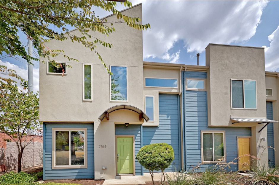 7515 Sugar Magnolia Street, Austin, TX 78757, Presented by The Muñoz